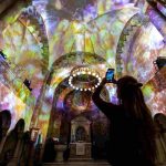 “Génesis” cautivó con una experiencia sensorial que reimaginó el origen del universo en el Club de la Unión