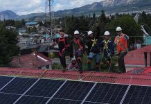 “La otra corriente”: documental chileno reconoce a comunidades de energía de Chile y el mundo como pieza clave de la transición energética