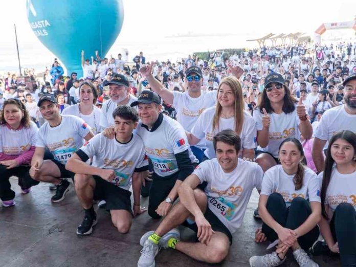 Más de 1.500 personas disfrutaron la Corrida Familiar que celebró los 30 años de Minera Zaldívar