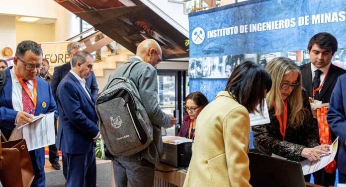 Academia e industria abordarán el rol de las fundiciones y refinerías en el desarrollo sostenible de la minería