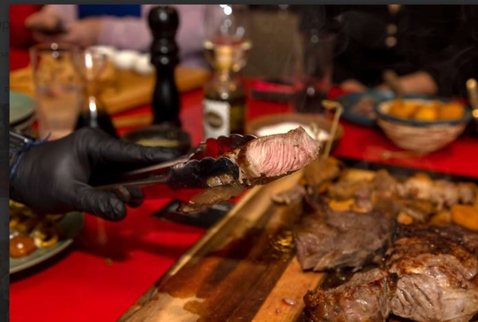 Asado sin humo y sin excusas: un horno que revoluciona las Fiestas Patrias
