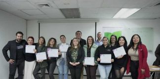 Emprendedoras de turismo de la Región Metropolitana se capacitaron en Inteligencia Artificial