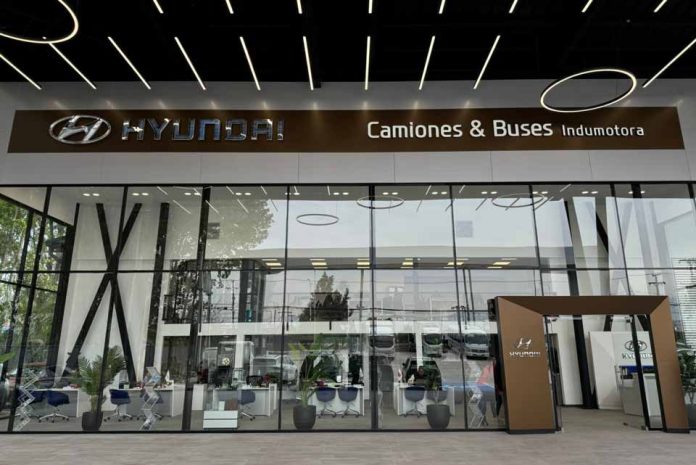 Estas Fiestas Patrias revisa tu camión en La Vara y gana con Hyundai Camiones & Buses