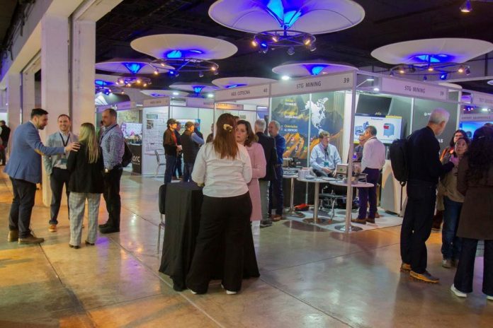 En FEXMIN 2025: Destacan IA y nuevas tecnologías para la exploración y minería