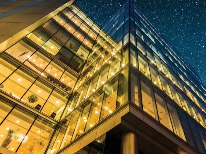 La automatización al servicio del medioambiente: cómo los edificios inteligentes hacen de la ciudad un lugar más sostenible