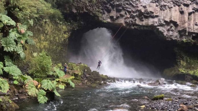 Palguín Adventure Park se alza como el foco del turismo aventura en Pucón