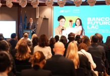 CAF y UNICEF forman una alianza para promover oportunidades de desarrollo para niños, niñas y jóvenes de toda América Latina y el Caribe CAF y UNICEF forman una alianza para promover oportunidades de desarrollo para niños, niñas y jóvenes de toda América Latina y el Caribe