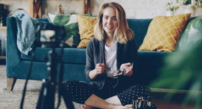 Cremas, sérums y labiales los favoritos que transforman la belleza en redes sociales