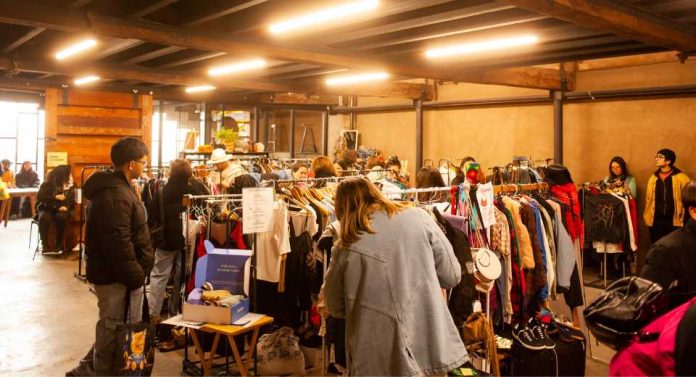 Feria Drop regresa este sábado a Talca con ropa usada y DJS en vivo