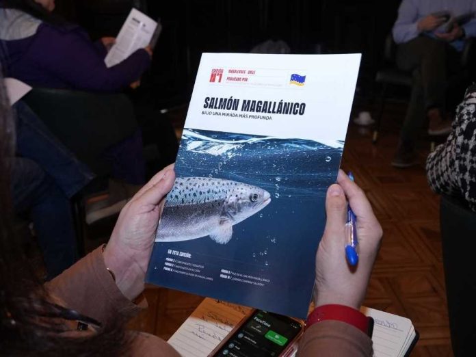 Asociación de Salmonicultores de Magallanes lanzó boletín SALMÓN MAGALLÁNICO BAJO UNA MIRADA MÁS PROFUNDA Asociación de Salmonicultores de Magallanes lanzó boletín