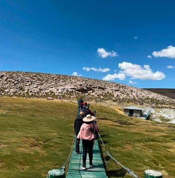 Más de 100 personas han vivido los “Baños de Naturaleza” realizados por CONAF en el Parque Nacional Lauca