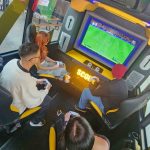 Consolas, streaming y experiencias inmersivas: así es el primer bus gamer del país
