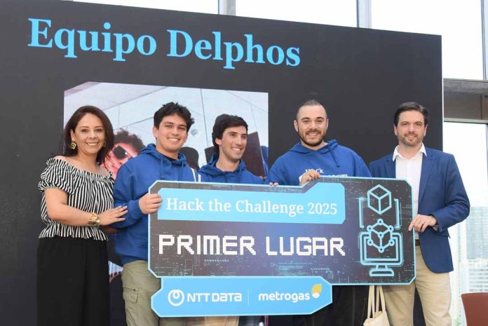 Equipo Delphos gana el Hack the Challenge 2025 de NTT DATA con un gemelo digital para la red de gas natural Equipo Delphos gana el Hack the Challenge 2025 de NTT DATA con un gemelo digital para la red de gas natural