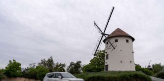 Kia presenta el facelift de Carens: el SUV familiar que evoluciona con las familias chilenas Kia presenta el facelift de Carens: el SUV familiar que evoluciona con las familias chilenas