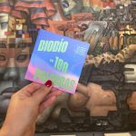 Los últimos días de Biobío en 100 Palabras invitan a recorrido y taller de escritura sobre icónico mural de la pinacoteca UdeC y repartición de libros en Parque Ecuador