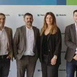 Innovación que acerca el seguro a más personas: MetLife, Klimber y la AIU transforman la industria Innovación que acerca el seguro a más personas: MetLife, Klimber y la AIU transforman la industria. MetLife Uruguay fueron sede del encuentro "Conectando el Futuro: Insurtechs + Aseguradoras en Acción"