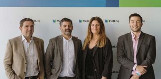 Innovación que acerca el seguro a más personas: MetLife, Klimber y la AIU transforman la industria Innovación que acerca el seguro a más personas: MetLife, Klimber y la AIU transforman la industria. MetLife Uruguay fueron sede del encuentro "Conectando el Futuro: Insurtechs + Aseguradoras en Acción"