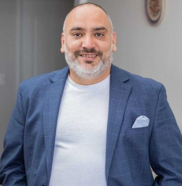 Presentan Libro con Método que Humaniza la Venta Presentan Libro con Método que Humaniza la Venta