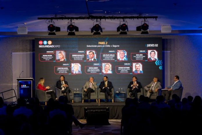 Presidenciales ponen la seguridad en el centro: asesores debatieron en SeguridadExpo 2025