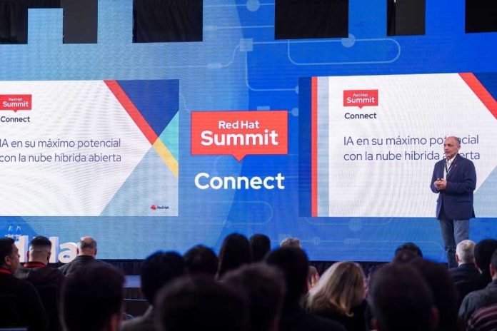 Red Hat Summit: Connect 2025, el evento que impulsará la inteligencia artificial híbrida y abierta en Chile y América Latina