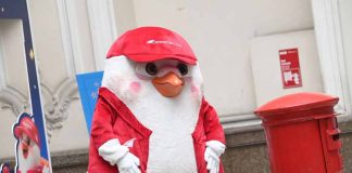 CORREOSCHILE LANZA SU CAMPAÑA DE NAVIDAD 2025 “APADRINA UN SUEÑO”