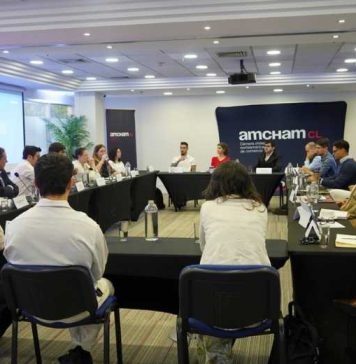 De la experimentación a la innovación: KLog expone en AmCham Chile su enfoque para transformar equipos y procesos De la experimentación a la innovación: KLog expone en AmCham Chile su enfoque para transformar equipos y procesos