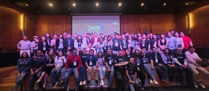 Evento reunió a referentes de tecnología e innovación en el uso de herramientas de análisis de datos e IA de varios países de Latino América y Europa. Evento reunió a referentes de tecnología e innovación en el uso de herramientas de análisis de datos e IA de varios países de Latino América y Europa.