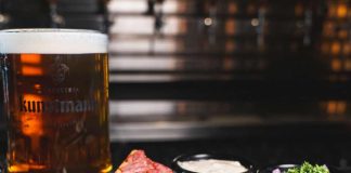 Kunstmann se la juega en The Top Week Experiencia Cervecera 2025 con su imperdible experiencia cervecera de crudo más Torobayo. Kunstmann se la juega en The Top Week Experiencia Cervecera 2025 con su imperdible experiencia cervecera de crudo más Torobayo.