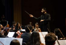 La Orquesta Sinfónica Juvenil Regional de Ñuble despliega todo su talento en dos conciertos gratuitos en el Teatro Municipal de Chillán. La Orquesta Sinfónica Juvenil Regional de Ñuble despliega todo su talento en dos conciertos gratuitos en el Teatro Municipal de Chillán.