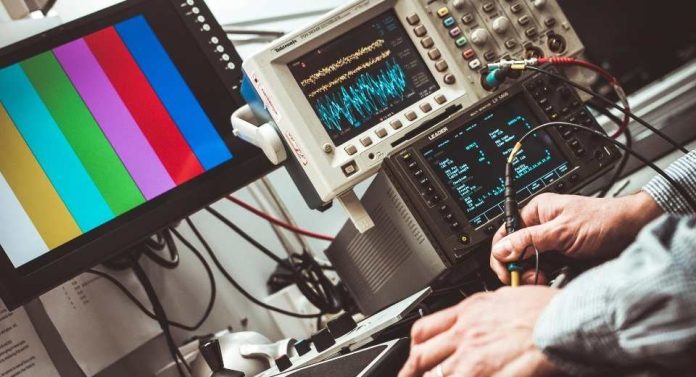 La TV chilena sigue más viva que nunca: 82% la consumió el último mes