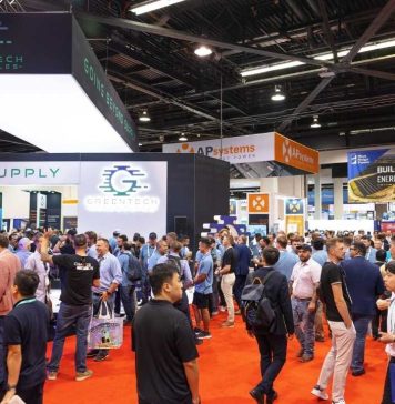 Más de 60 empresas globales de energías renovables se reunirán en Chile para RE+ Cono Sur 2026