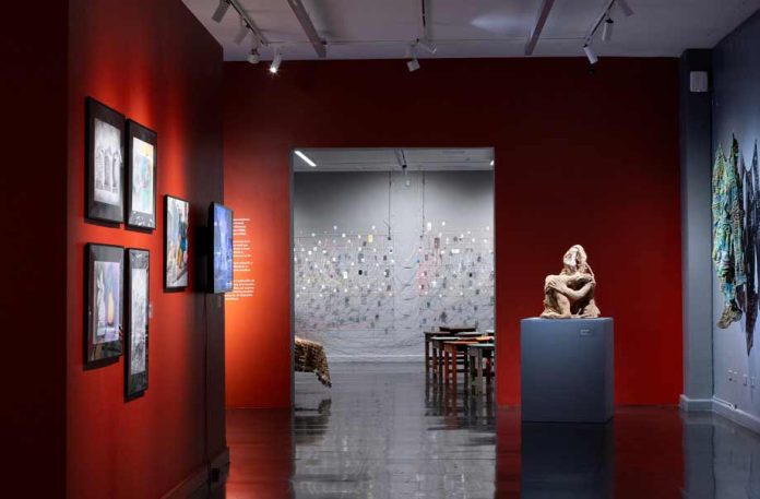 Mujeres artistas +60 años: muestra con las obras más destacadas del Premio PAM de Fundación Antenna llega a Lo Barnechea Mujeres artistas +60 años: muestra con las obras más destacadas del Premio PAM de Fundación Antenna llega a Lo Barnechea