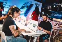 Pokémon, comunidad y tecnología: el Galaxy S25 FE fue parte del torneo en Gameclub Mallplaza Vespucio