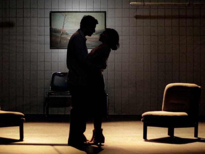 Una danza teatral trasforma el dolor en belleza