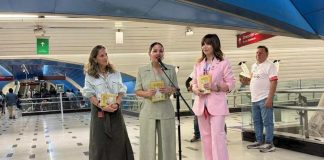 Banco Itaú conmemora los 80 años del Premio Nobel de Gabriela Mistral con la mayor entrega de un libro gratuito en Chile