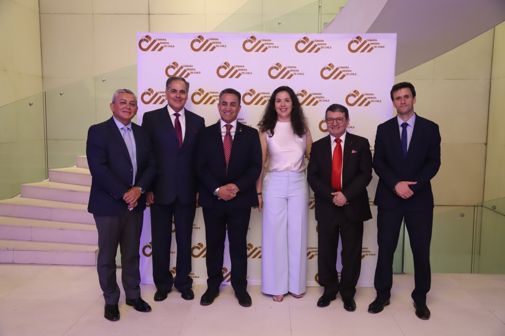 En Cena 2025 de la Cámara Minera de Chile: Destacaron trabajo colaborativo para el desarrollo de la minería y comunidades