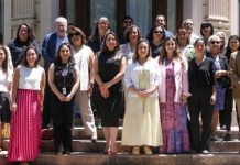 Emprendimiento textil y sostenibilidad: actores públicos y privados dialogan sobre los desafíos del sector en Santiago