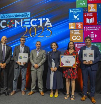 Pacto Global Chile de la ONU distingue a Aclara por su aporte al empleo y proveedores locales Pacto Global Chile de la ONU distingue a Aclara por su aporte al empleo y proveedores locales