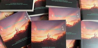 Santiago en 100 Palabras inicia la celebración de sus 25 años con una cápsula del tiempo en Plaza de Armas