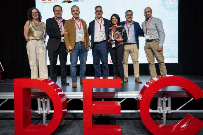 Scotiabank Chile recibe Plata en los Premios DEC 2025 por su plataforma “Portal de Soluciones Scotia” (1)