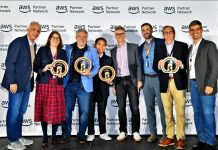 TD SYNNEX galardonada con los premios AWS Partner Awards 2025 TD SYNNEX galardonada con los premios AWS Partner Awards 2025