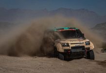 Defender listo para su debut en el DAKAR