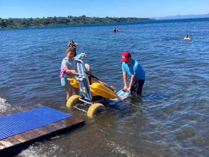 Inauguran infraestructura inclusiva de estándar universal para el acceso al Lago Llanquihue en Frutillar