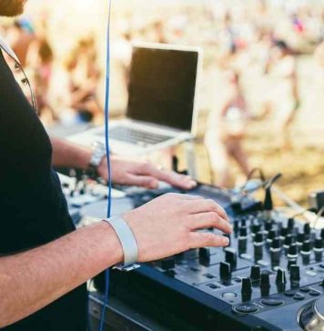 Fanáticos de la música se preparan para viajar a Río de Janeiro a un nuevo concierto gratuito y multitudinario 