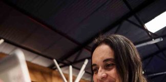 12.000 respuestas a mano: Vecinos de Quilicura reemplazan a la IA para evidenciar consumo de agua