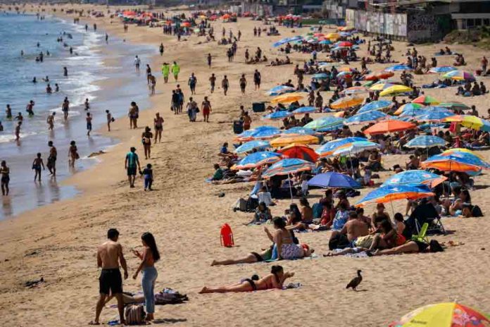 Pucón a la cabeza: análisis identifica las comunas que más captaron gasto turístico este verano Pucón a la cabeza: análisis identifica las comunas que más captaron gasto turístico este verano