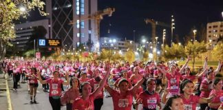 Histórico: más de 5 mil mujeres corrieron en la tercera versión de Women’s Night Out y tiñeron de fucsia las calles de Providencia