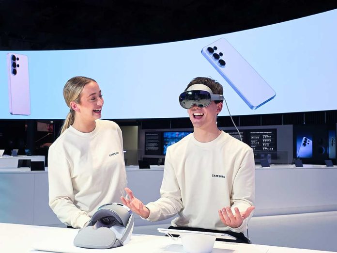Samsung impulsa Galaxy AI y su ecosistema conectado en MWC 2026