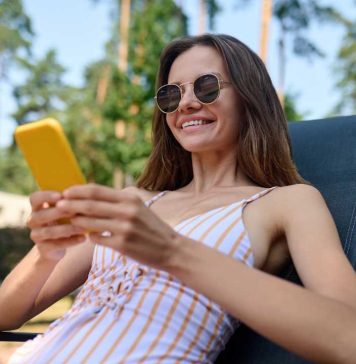 Tráfico de datos móviles aumentó hasta 144% este verano en destinos turísticos de Chile 