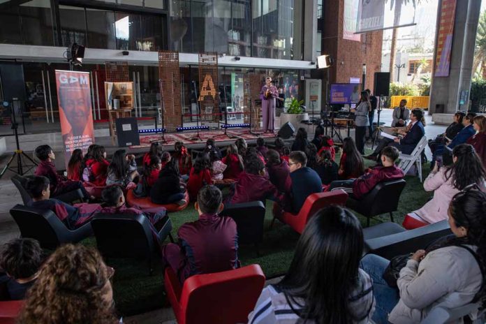 Día Nacional de Gabriela Mistral con música y literatura